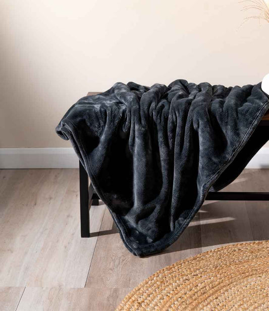 BH004 Black Front